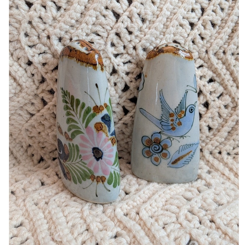 Vintage Palomar Mexico Pottery Salt and Pepper Shakers Bird Floral Hand Painted